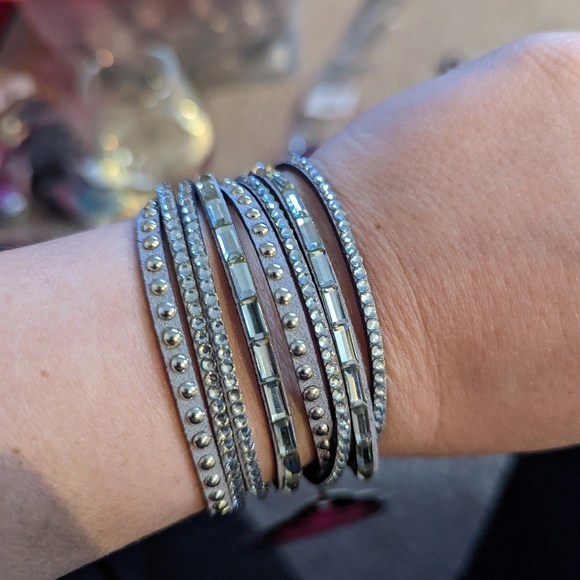 5/$20 Paparazzi Stick It to The Man! Grey Urban Wrap Bracelet